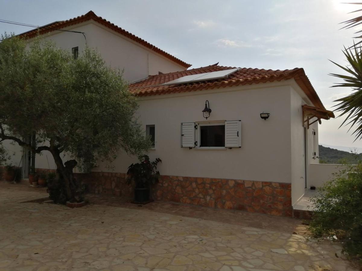 Appartement In Olive Groove House Peloponnesos Western Mani Kalianeika Dış mekan fotoğraf